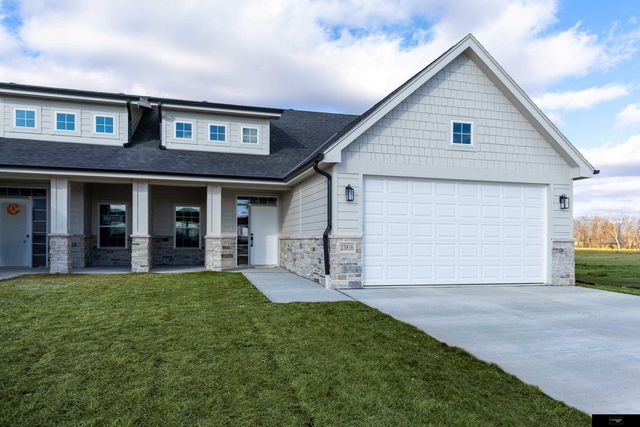 23822 SouthWest Street, Waterloo, NE 68069