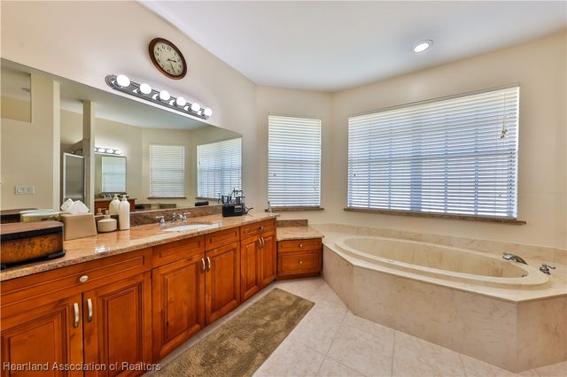 2019 Manatee Drive, Sebring, FL 33870