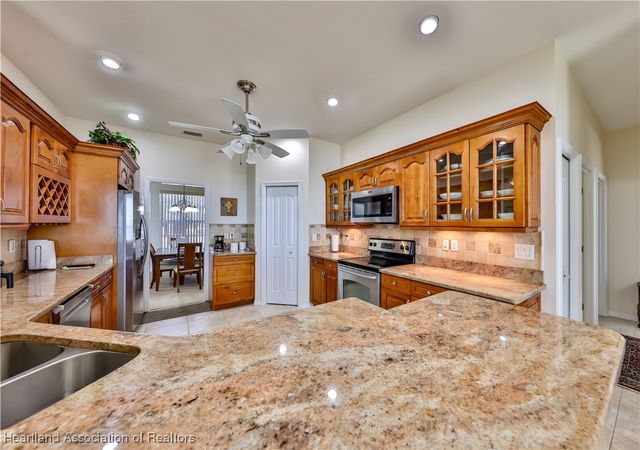 2019 Manatee Drive, Sebring, FL 33870