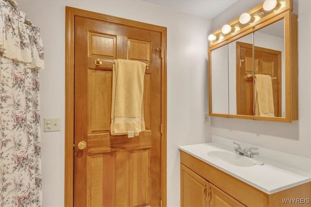 3077 Maple Avenue, Wilson, NY 14172