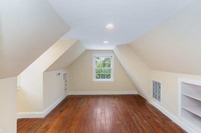 13 Elizabeth B, Charleston, SC 29403