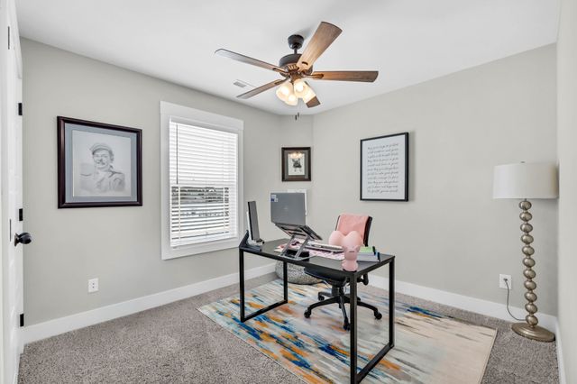 225 Kildeer Dr, Clarksville, TN 37040