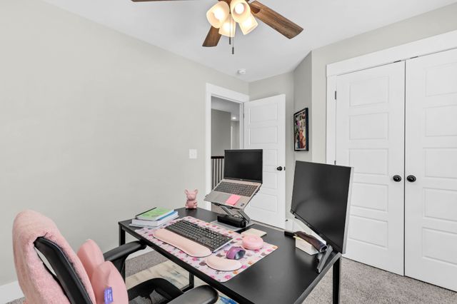 225 Kildeer Dr, Clarksville, TN 37040
