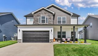 225 Kildeer Dr, Clarksville, TN 37040