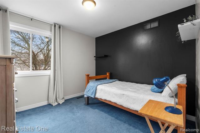 3843 Anvil Drive, Troy, MI 48083