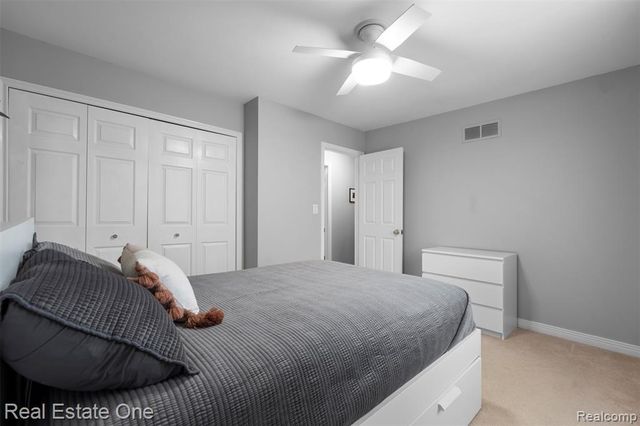 3843 Anvil Drive, Troy, MI 48083