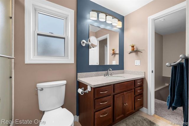 3843 Anvil Drive, Troy, MI 48083