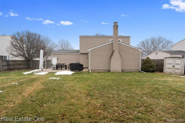 3843 Anvil Drive, Troy, MI 48083