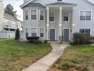 555 Seahorse RN, Chesapeake, VA 23320