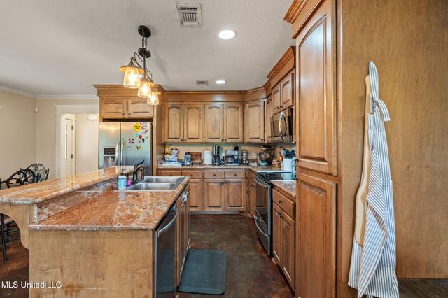 431 Gates Bridge Road, Sumrall, MS 39482