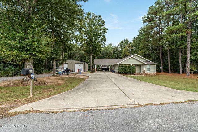 431 Gates Bridge Road, Sumrall, MS 39482