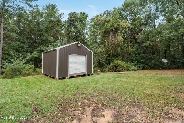 431 Gates Bridge Road, Sumrall, MS 39482