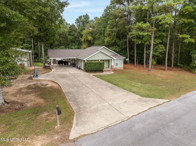 431 Gates Bridge Road, Sumrall, MS 39482