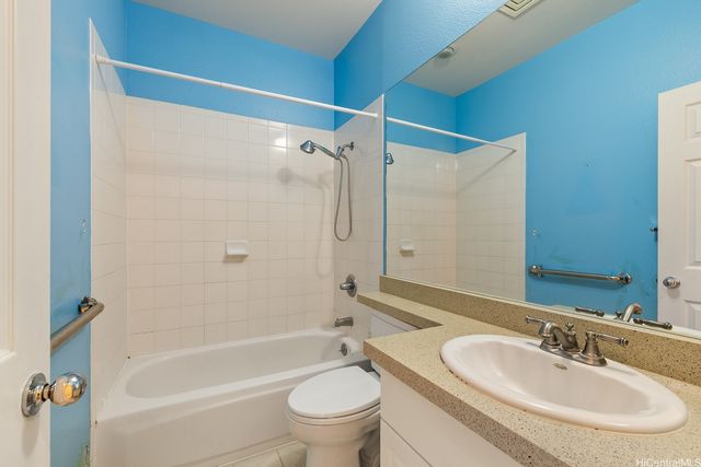 91-1053 Maulihiwa Street, Kapolei, HI 96707