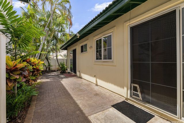 91-1053 Maulihiwa Street, Kapolei, HI 96707