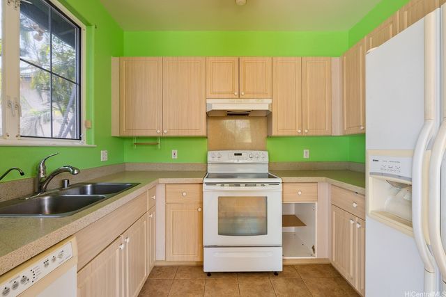 91-1053 Maulihiwa Street, Kapolei, HI 96707