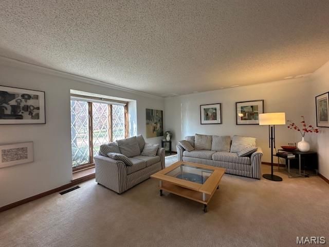 274 Falling Leaves Court, Creve Coeur, MO 63141