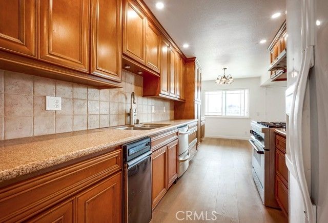 6740 London, Rancho Cucamonga, CA 91701