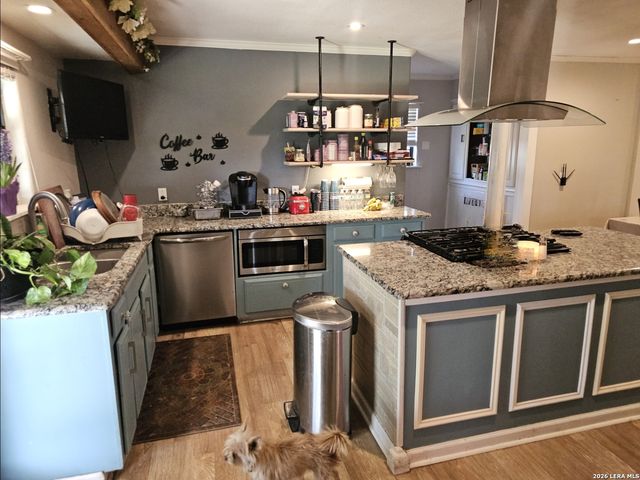 5820 S Loop 1604, Von Ormy, TX 78073