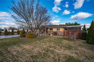 37 W 10th Street, Deer Park, NY 11729