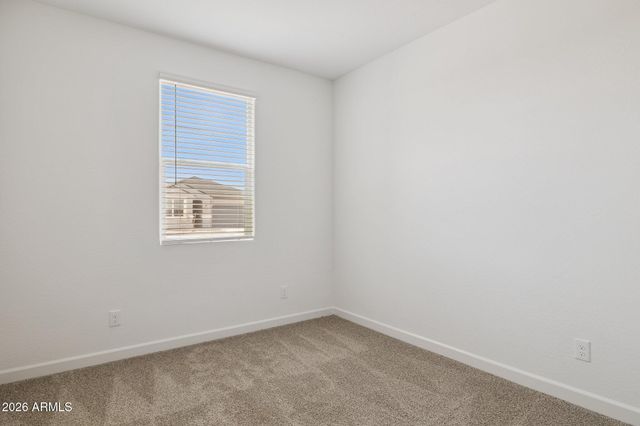 5500 E Darwin Drive, San Tan Valley, AZ 85140