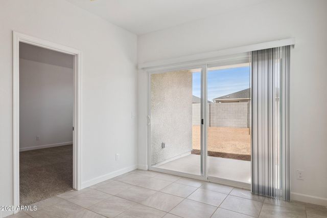 5500 E Darwin Drive, San Tan Valley, AZ 85140