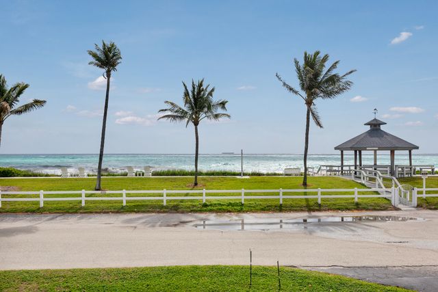 5505 N Ocean Boulevard 15-204, Ocean Ridge, FL 33435
