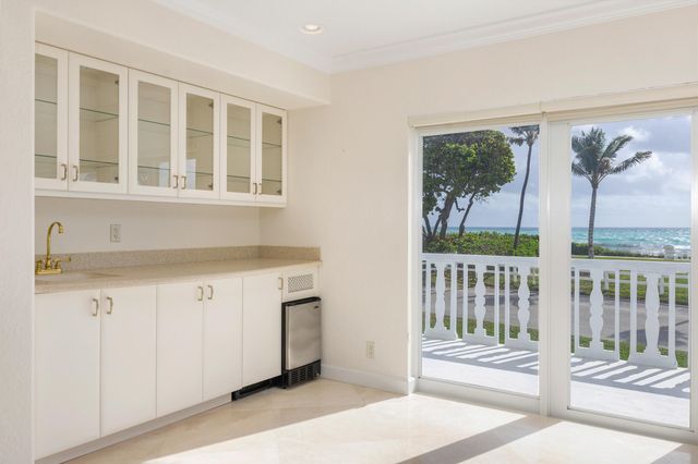 5505 N Ocean Boulevard 15-204, Ocean Ridge, FL 33435