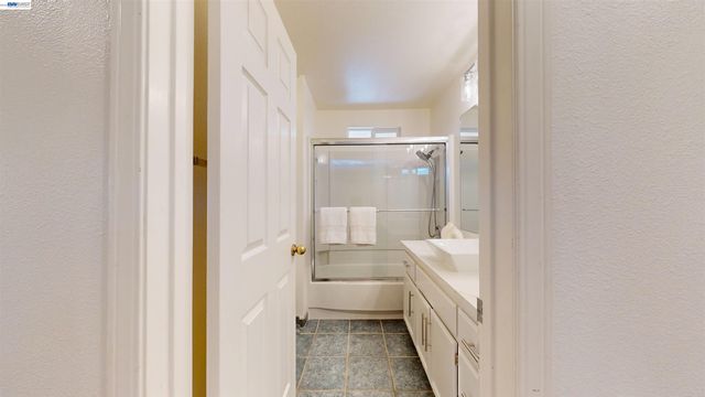 3412 Fitzsimmons Cmn, Fremont, CA 94538