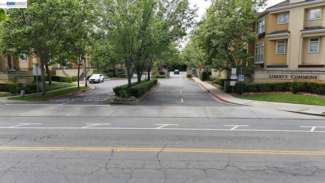 3412 Fitzsimmons Cmn, Fremont, CA 94538