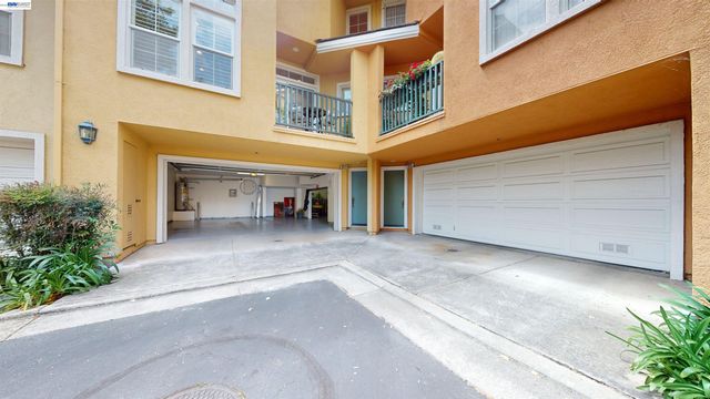 3412 Fitzsimmons Cmn, Fremont, CA 94538