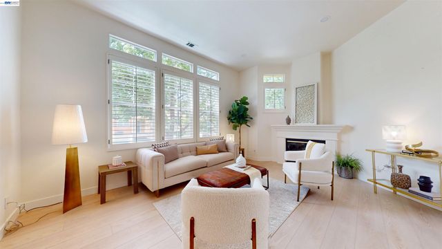 3412 Fitzsimmons Cmn, Fremont, CA 94538