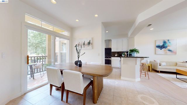 3412 Fitzsimmons Cmn, Fremont, CA 94538