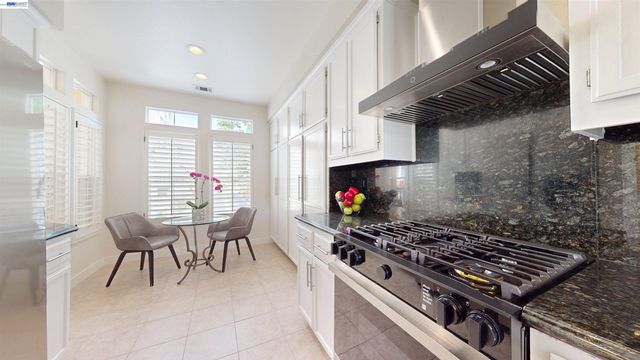 3412 Fitzsimmons Cmn, Fremont, CA 94538
