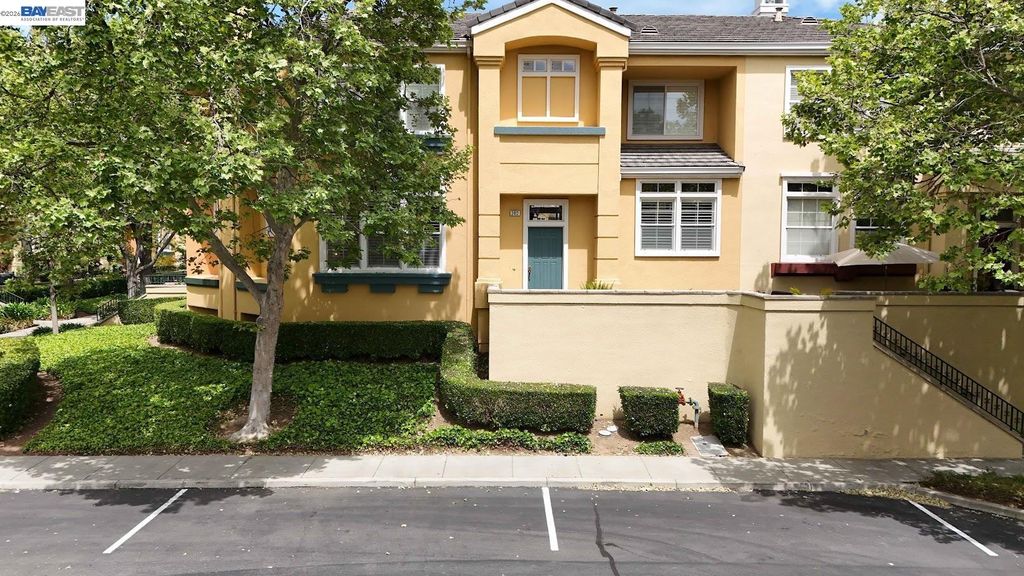 3412 Fitzsimmons Cmn, Fremont, CA 94538