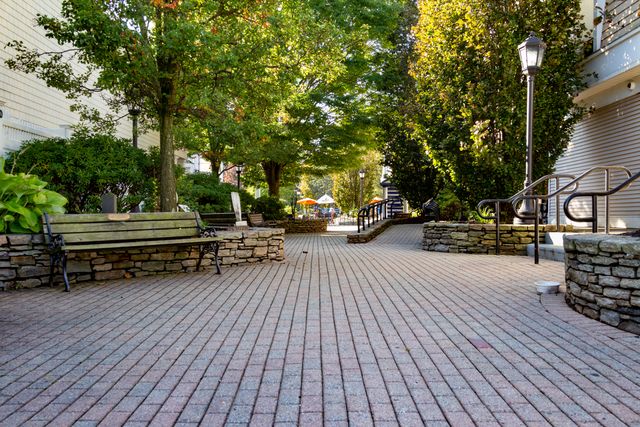 3 Sandgate Circle 3, Madison, CT 06443