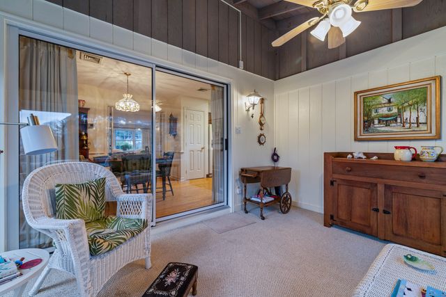 3 Sandgate Circle 3, Madison, CT 06443