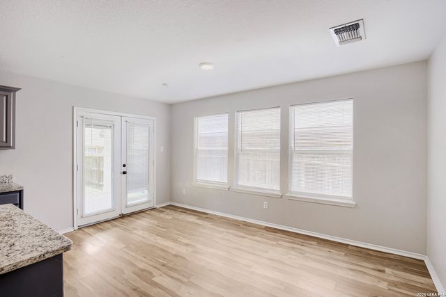 3424 WHISPER BLF, Schertz, TX 78108