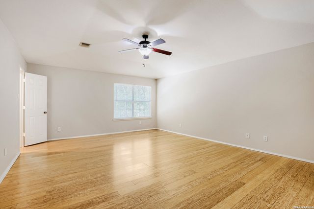 3424 WHISPER BLF, Schertz, TX 78108