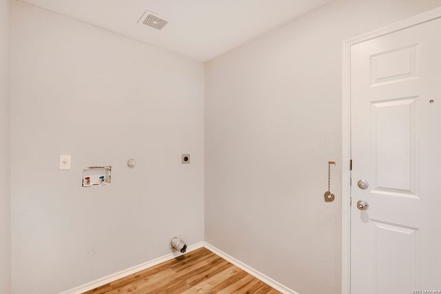 3424 WHISPER BLF, Schertz, TX 78108