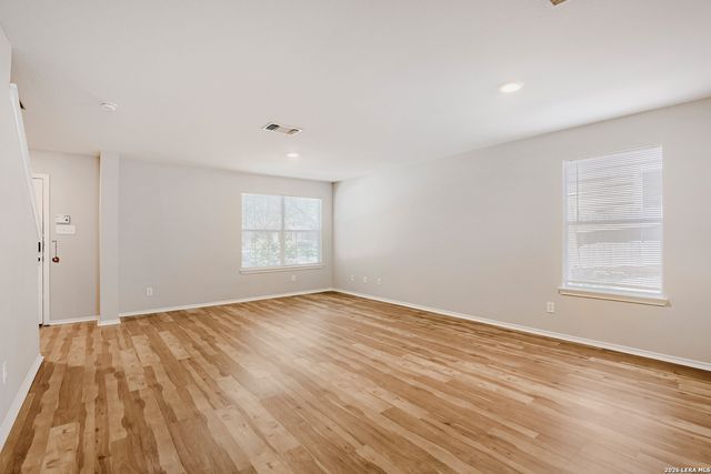 3424 WHISPER BLF, Schertz, TX 78108