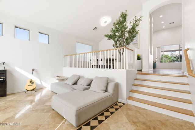 66 E JULIAN Drive, Gilbert, AZ 85295