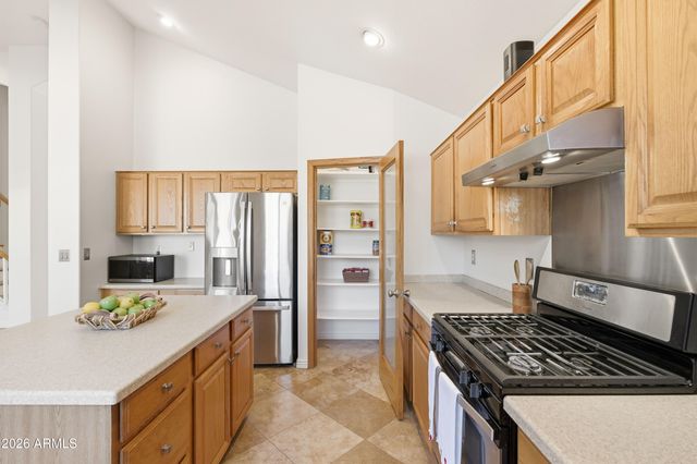 66 E JULIAN Drive, Gilbert, AZ 85295