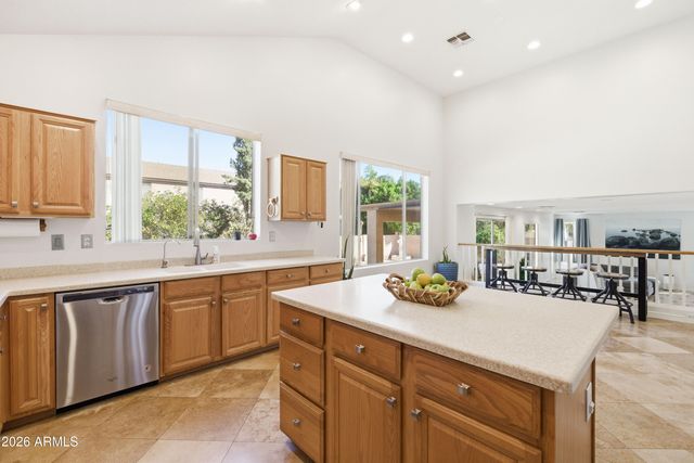 66 E JULIAN Drive, Gilbert, AZ 85295