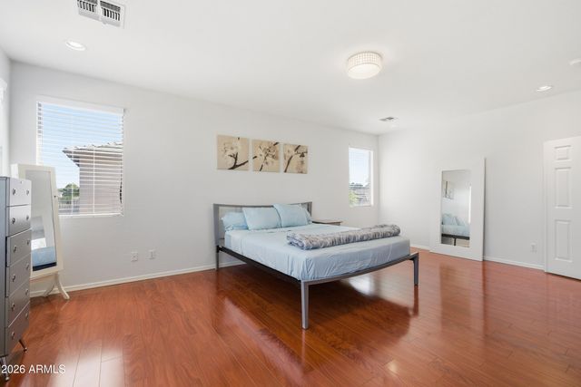 66 E JULIAN Drive, Gilbert, AZ 85295