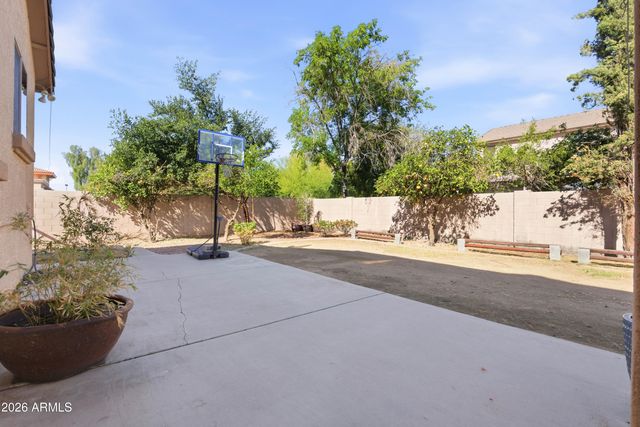66 E JULIAN Drive, Gilbert, AZ 85295