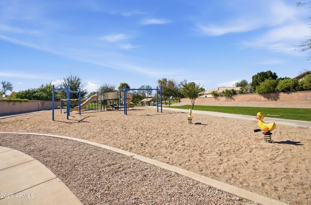 66 E JULIAN Drive, Gilbert, AZ 85295