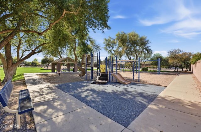 66 E JULIAN Drive, Gilbert, AZ 85295