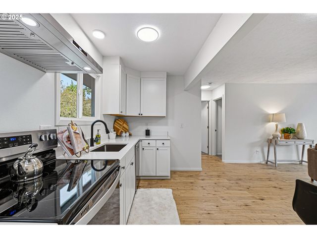 8531 Se 88TH Ave, Portland, OR 97266