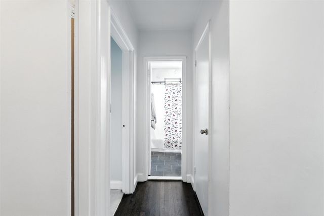 14 Soundview Avenue 22, White Plains, NY 10606